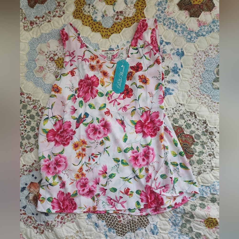 Pioneer Woman Floral Tank NWT